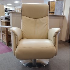 MINERVA 8003 Large Powered Reclining Swivel Chair