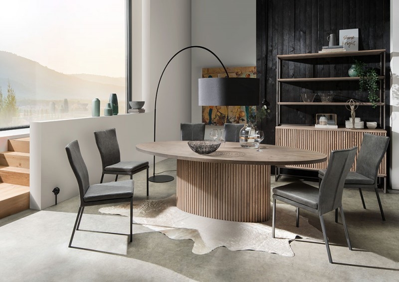 Timna Oak Dining & Living