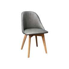 Lundin Kiyv Chair (in leather)