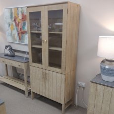 LAURA ASHLEY Braystone 4 Door Glazed Cabinet LAURA ASHLEY Braystone 4 Door Glazed Cabinet