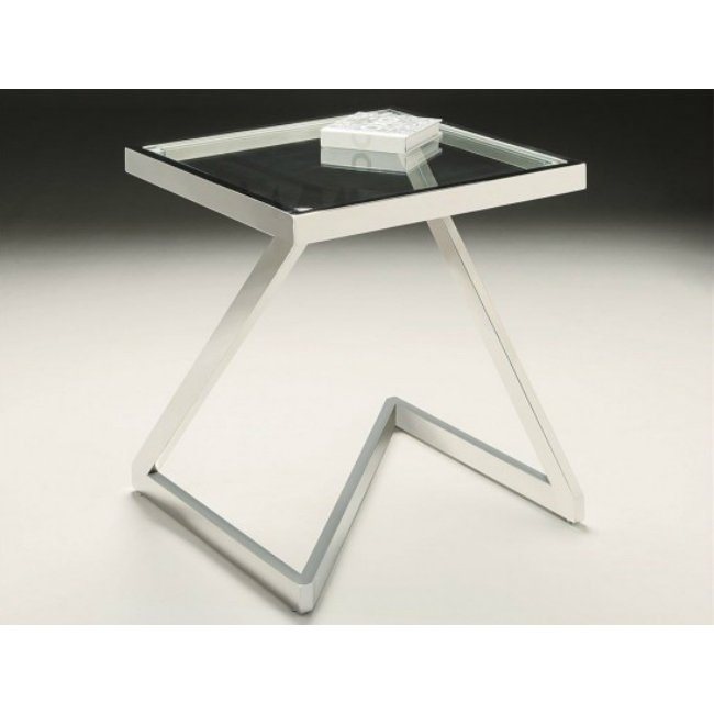Centrepiece Storm Lamp Table