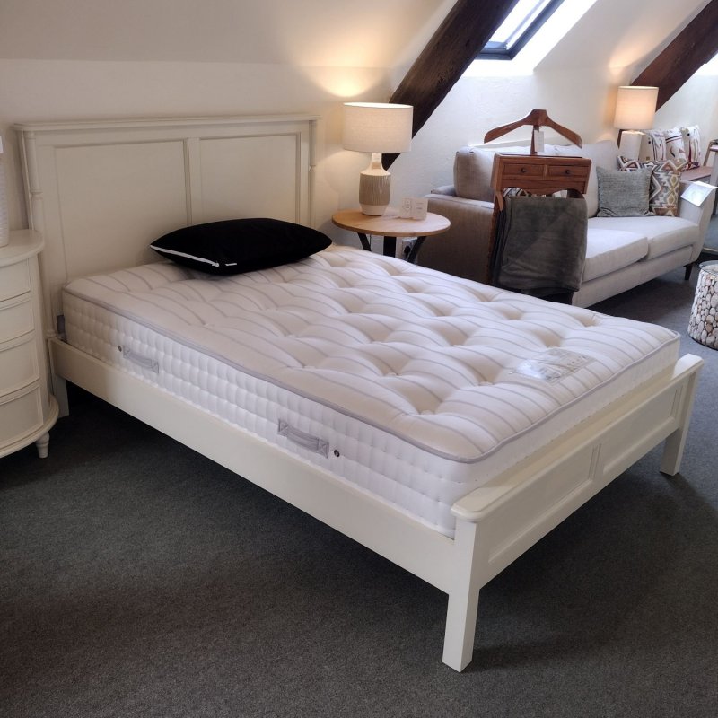 Qualita LAURA ASHLEY Clifton 4'6 Double Bed Frame