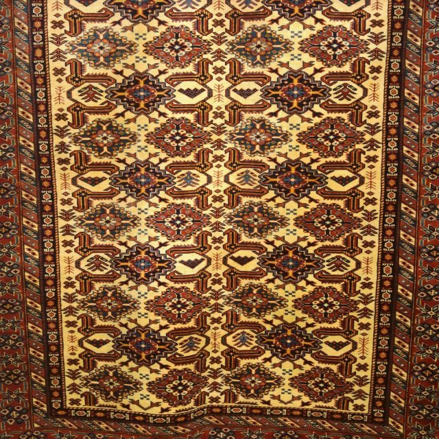 Oriental Carpets & Rugs Traditional Shirvan Rug (151x204cm)